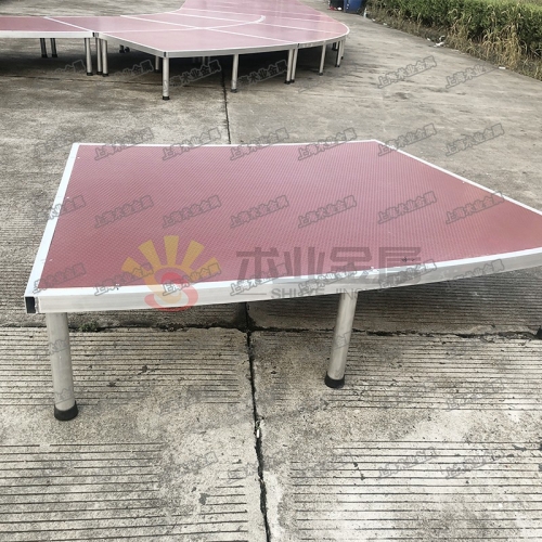 不規(guī)則婚慶小舞臺(tái)